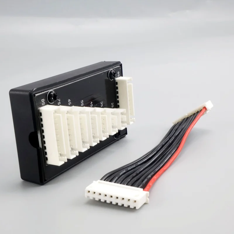 Adaptateur parallèle pour chargeur RC avec câbles de batterie Lipo branchés