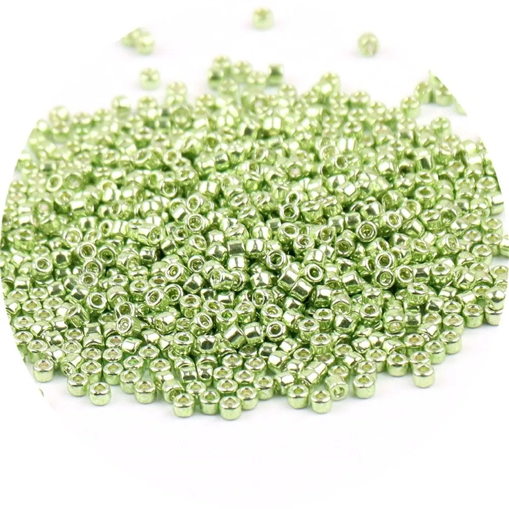 720 Piece Set of 2mm Metallic Glass Beads