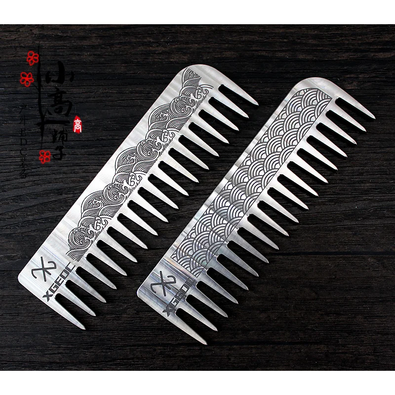 

Mini Portable Titanium Alloy Comb EDC Super Light EDC Outdoor Small Accessories CNC Seiko Fingertip Toys Unisex Exquisite Gifts