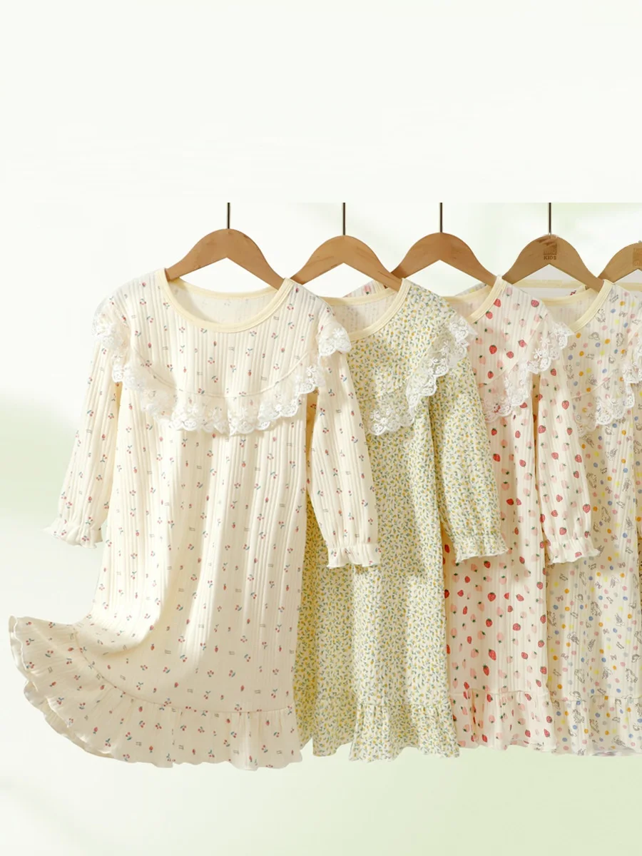 تسليم جديد ملابس الأطفال طفل الخريف الربيع طويلة الأكمام بيجامة فستان النوم ملابس المنزل 110-170 الطلاب الفراولة القطن