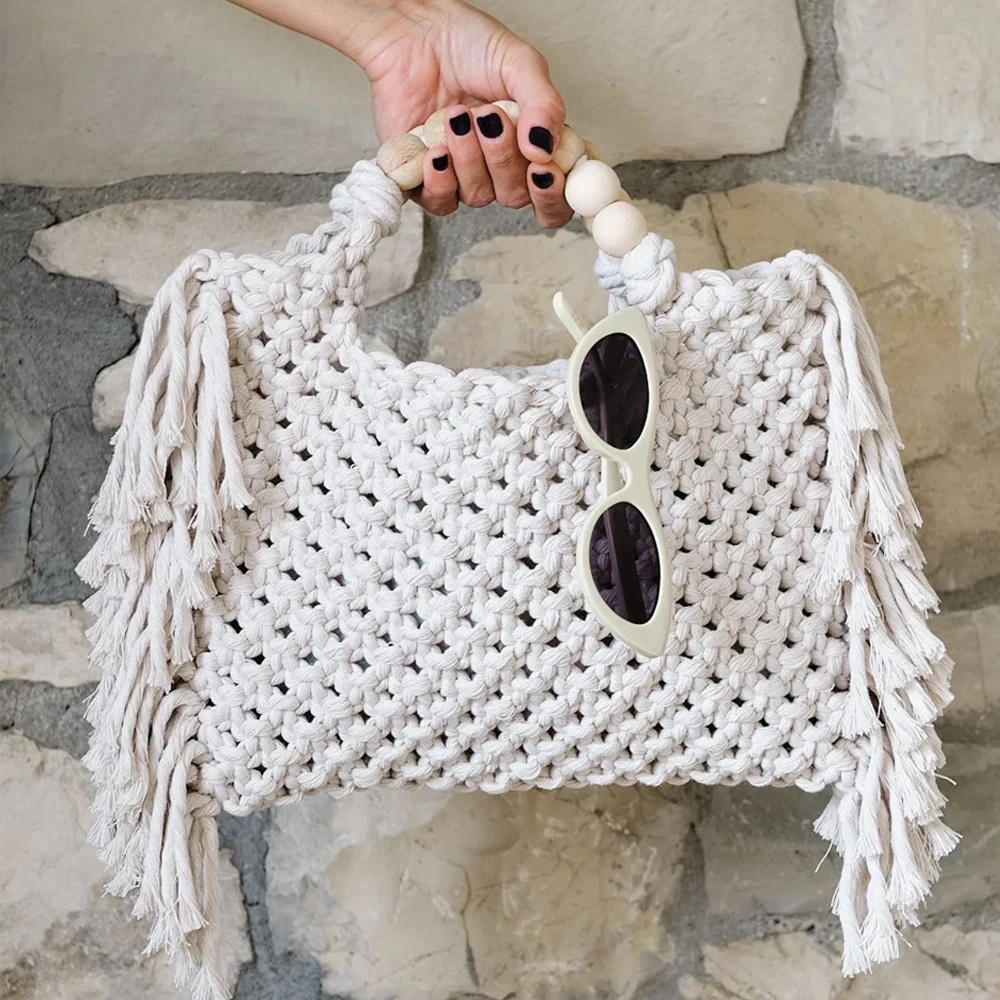 Casual Tassel Straw Shoulder Bag Female Handmade Woven Crossbody Bag Bohemian Kintted Lady Handbag Beach Bag Flap Bag sac