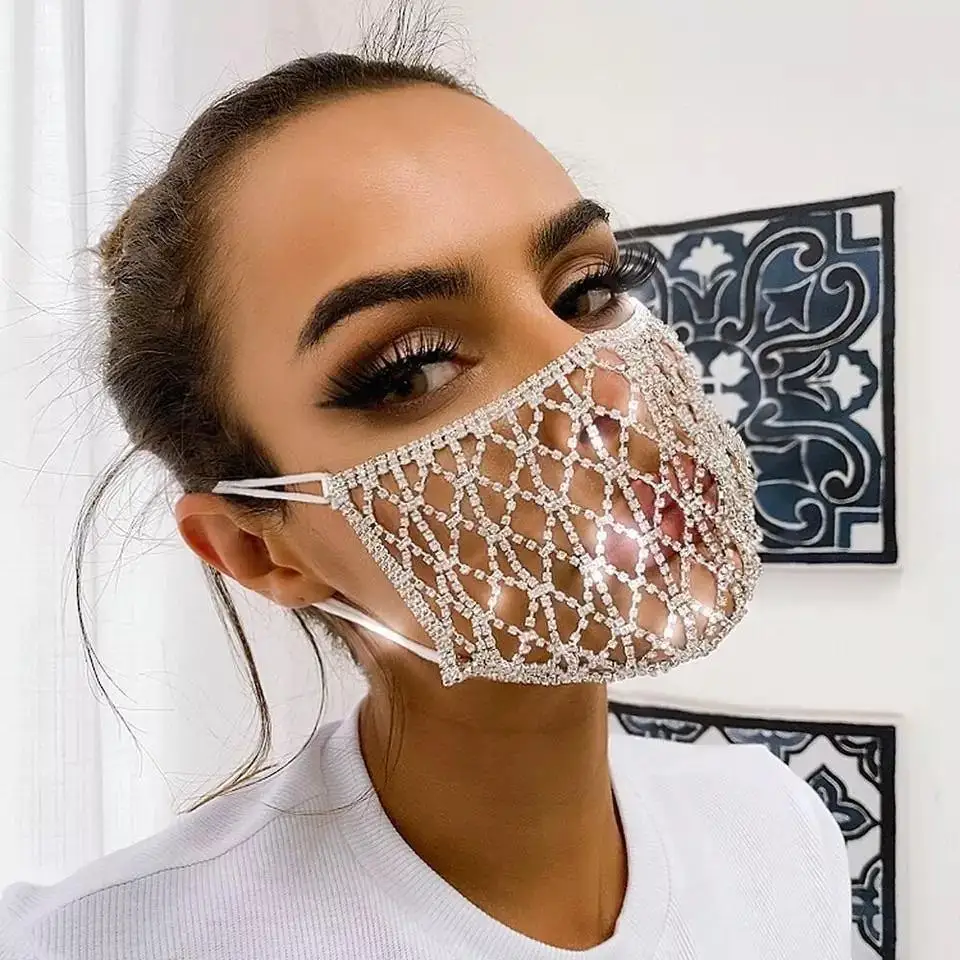 

INS Fashion Bling Water Drill Mesh Hollow Out Mask Beauty Blogger Along with an Ultra Flash Crystal Mask Jewelry Accessories