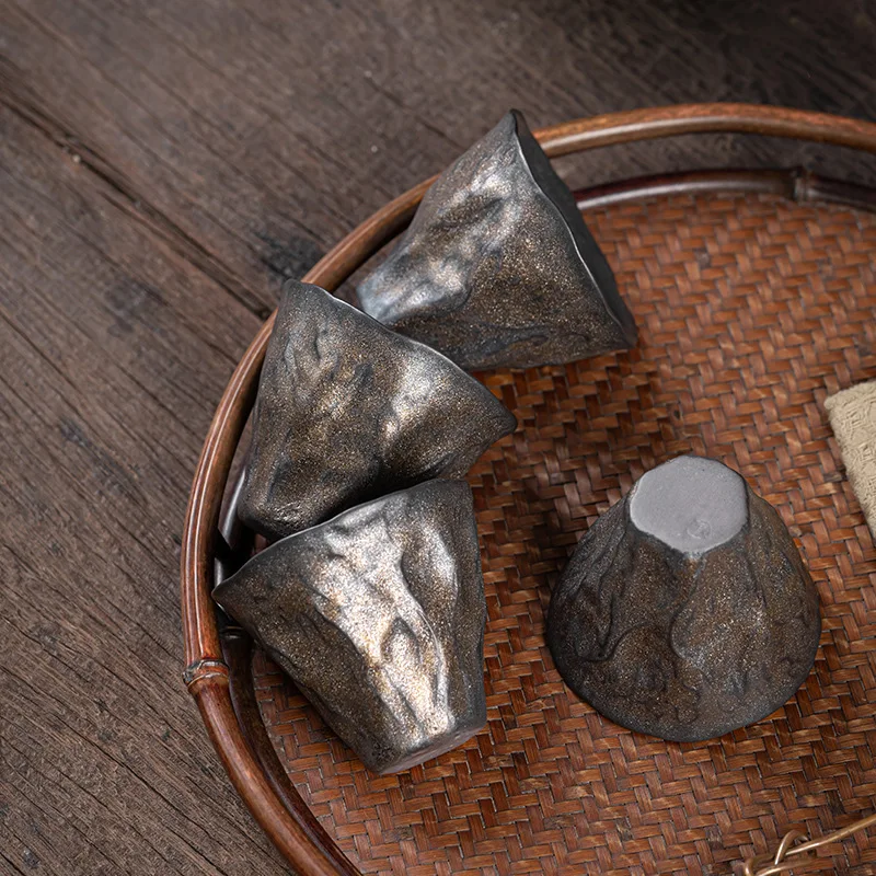 Japanese-Style Gilding Iron Glaze Lotus Tea Cup, Retro Stoneware Tea Cup, Fragrance-Smelling Small Single Teacup