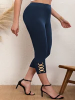 Elegant plus Size Capri Pants Chic Metal Chain Detail High-Elasticity Casual Solid Mid-Calf Trousers for Women - Image 4