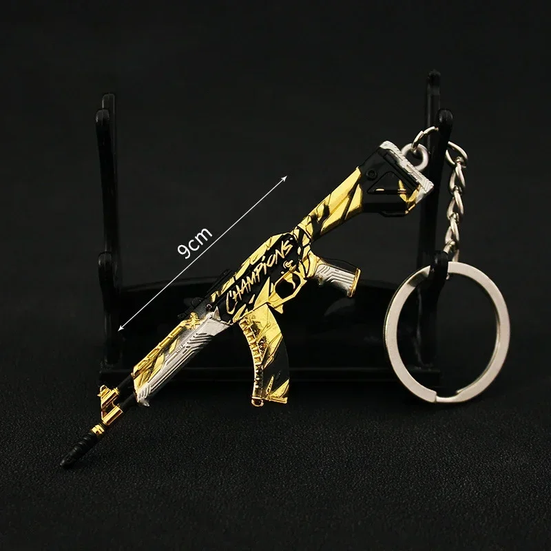 9cm Valorant New 2021 Champions VANDAL AK Game Keychain Metal Game Peripheral Machine Gun Metal Model Key Chain Gift Toys Game 4