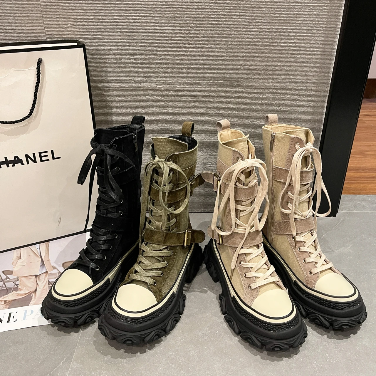 Botas de lona de suela gruesa para mujer, estilo europeo y moderno - True Deals Club