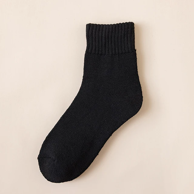 New Winter Vrouwen Socks Dikke Warme Effen Kleur Wol Harajuku Retro Koude Slip Mode Toevallige Kasjmier Modieuze Sokken 1-Pair E