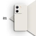 Lvory White
