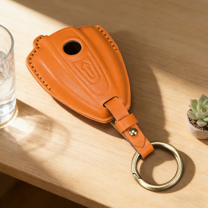 Vintage Leather Motorcycle Key Case with Keyring Accessories