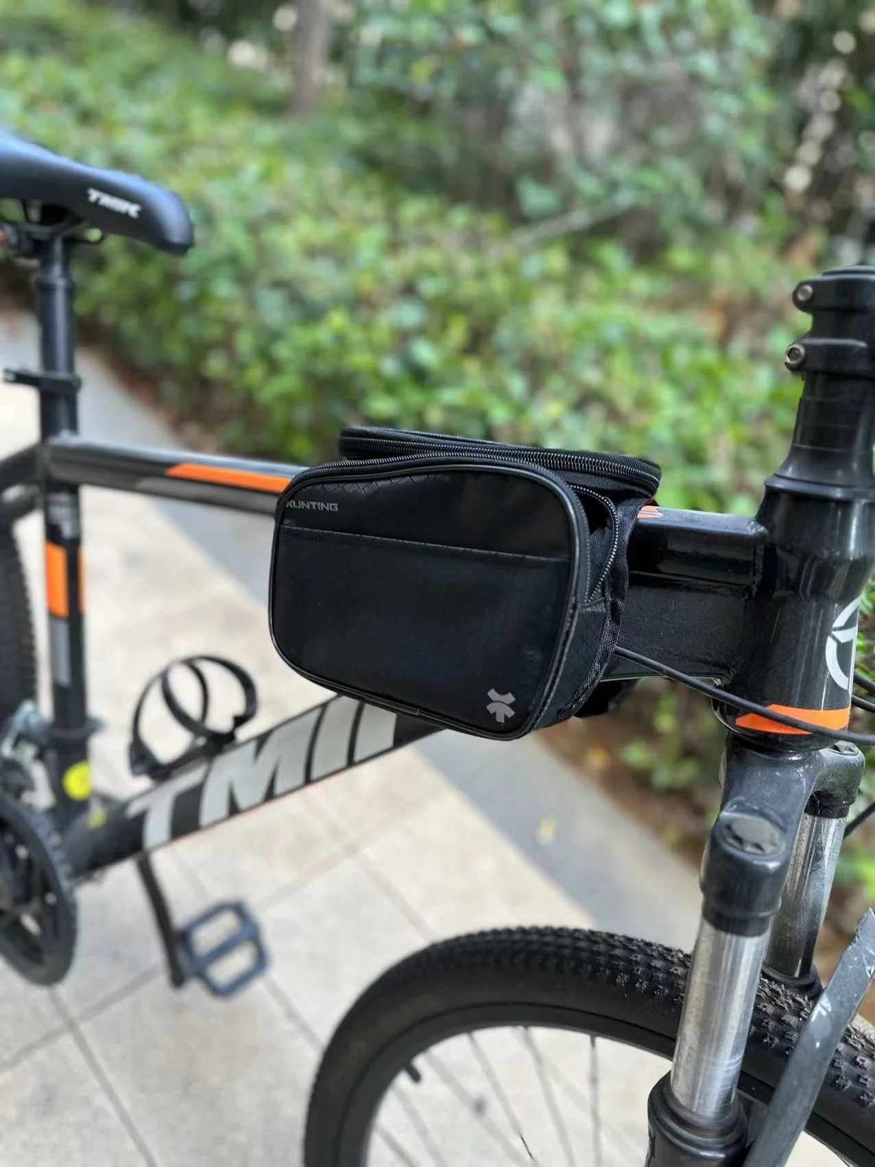 Xunting Fahrradtasche, Handytasche, wasserdicht, für Mountainbike, vorne, Oberrohrtasche, Radfahren, Touchscreen, Handyhalter, Pannier, MTB, Rennrad – Detail 5