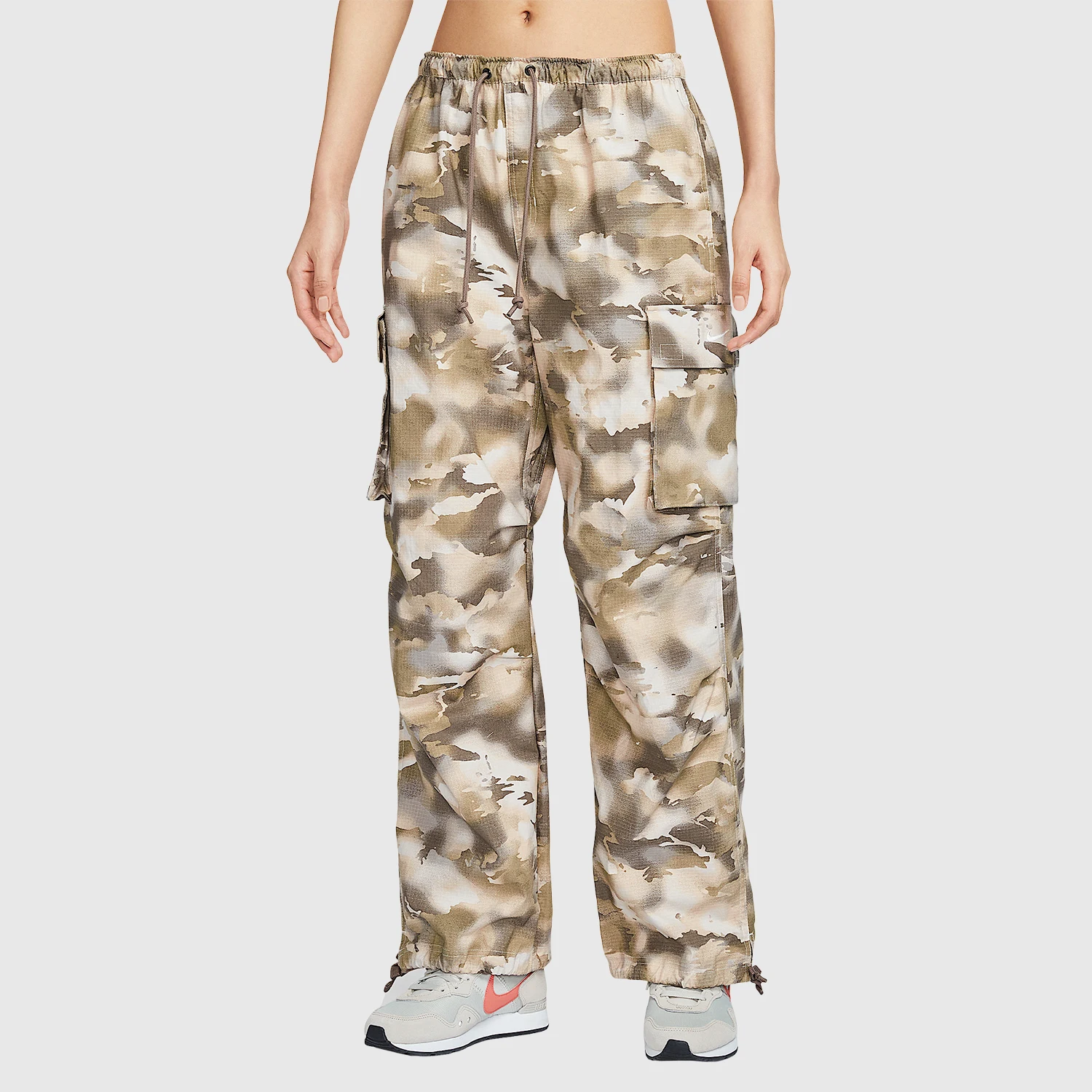 Nike officiel véritable surdimensionné pantalon cargo multi-poches respirant pour femme HM9017-104 1 Nike officiel véritable surdimensionné pantalon cargo multi-poches respirant pour femme HM9017-104 1