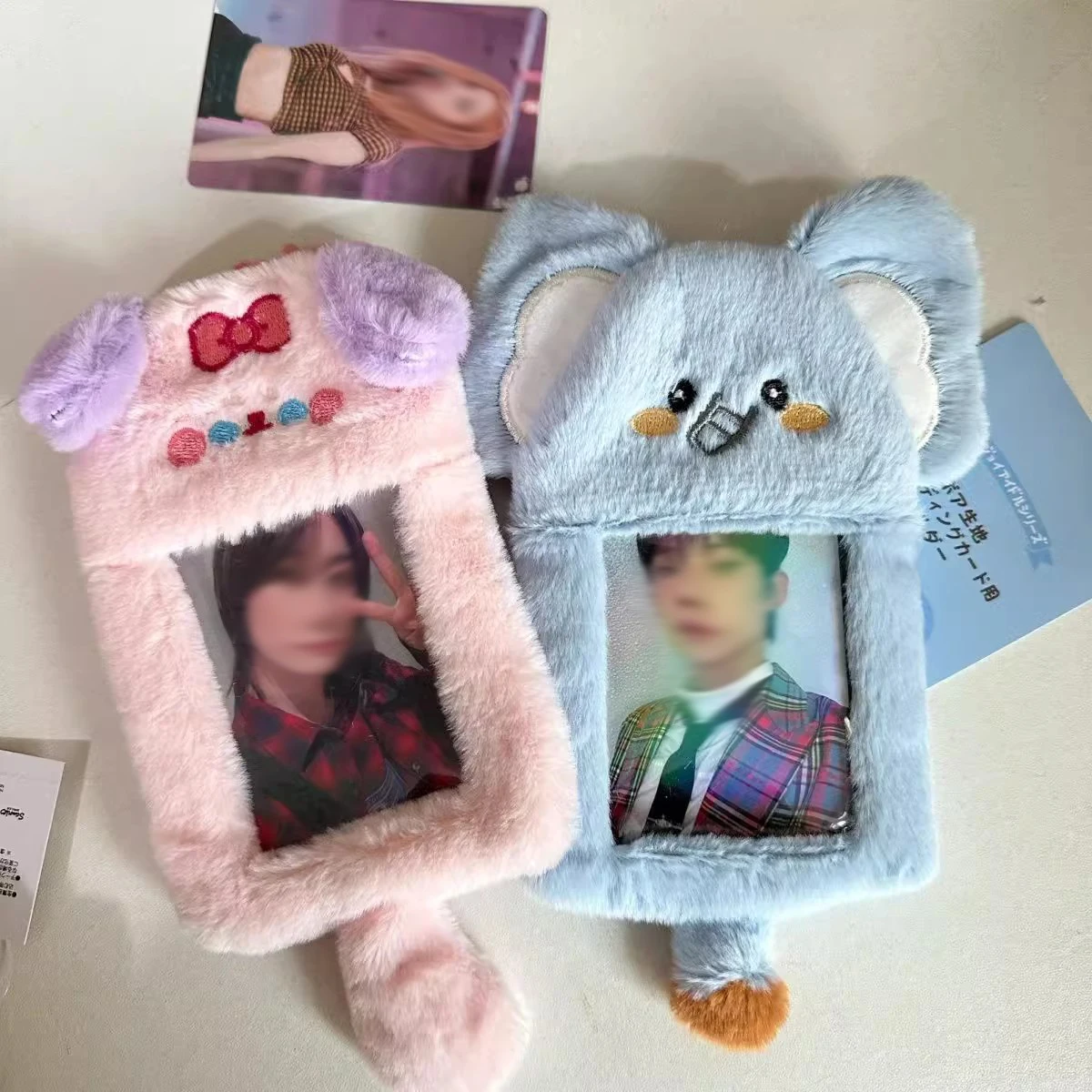 1PCS Plush Photocard Holder with Keychain,Cartoon Photo Sleeve ID Bank Credit Card Holder,Kpop Photo Card Holder 2