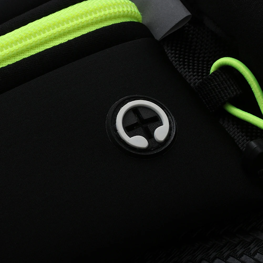 Waist Bag Multiple Pockets Reflective Strip Adjustable Strap For Running Hiking Climbing