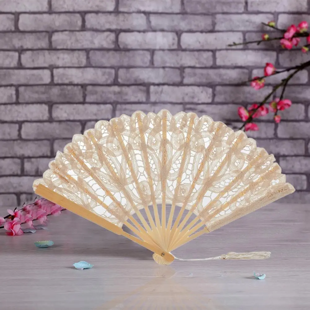 Description Picture 4 of itemHollow Lace Folding Fan Black White Lace Folding Fan Vintage Handheld Fan Women Girls Art Craft Gift Decor Photographic Props