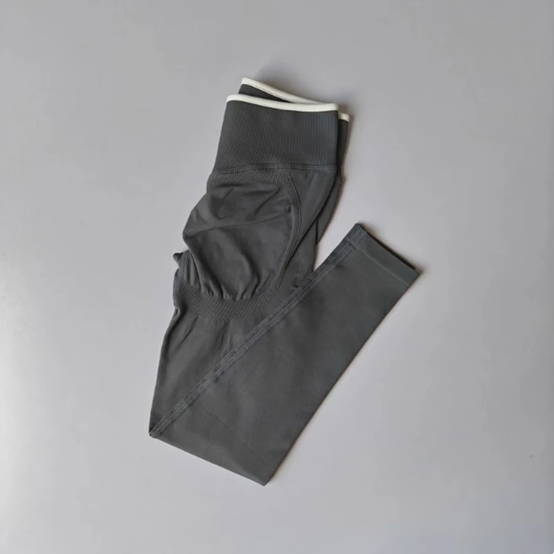 CK9209-grigio