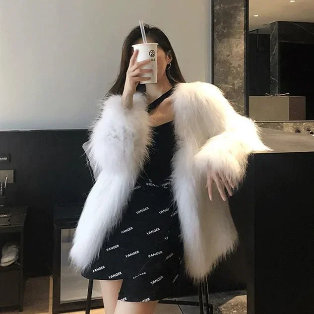 Raccoon Dog Fur Jackets Double-sided Woven Women's Clothing Middle Aged Coat Thick Warm Long Sleeve Cardigan Knitted Tops Slim