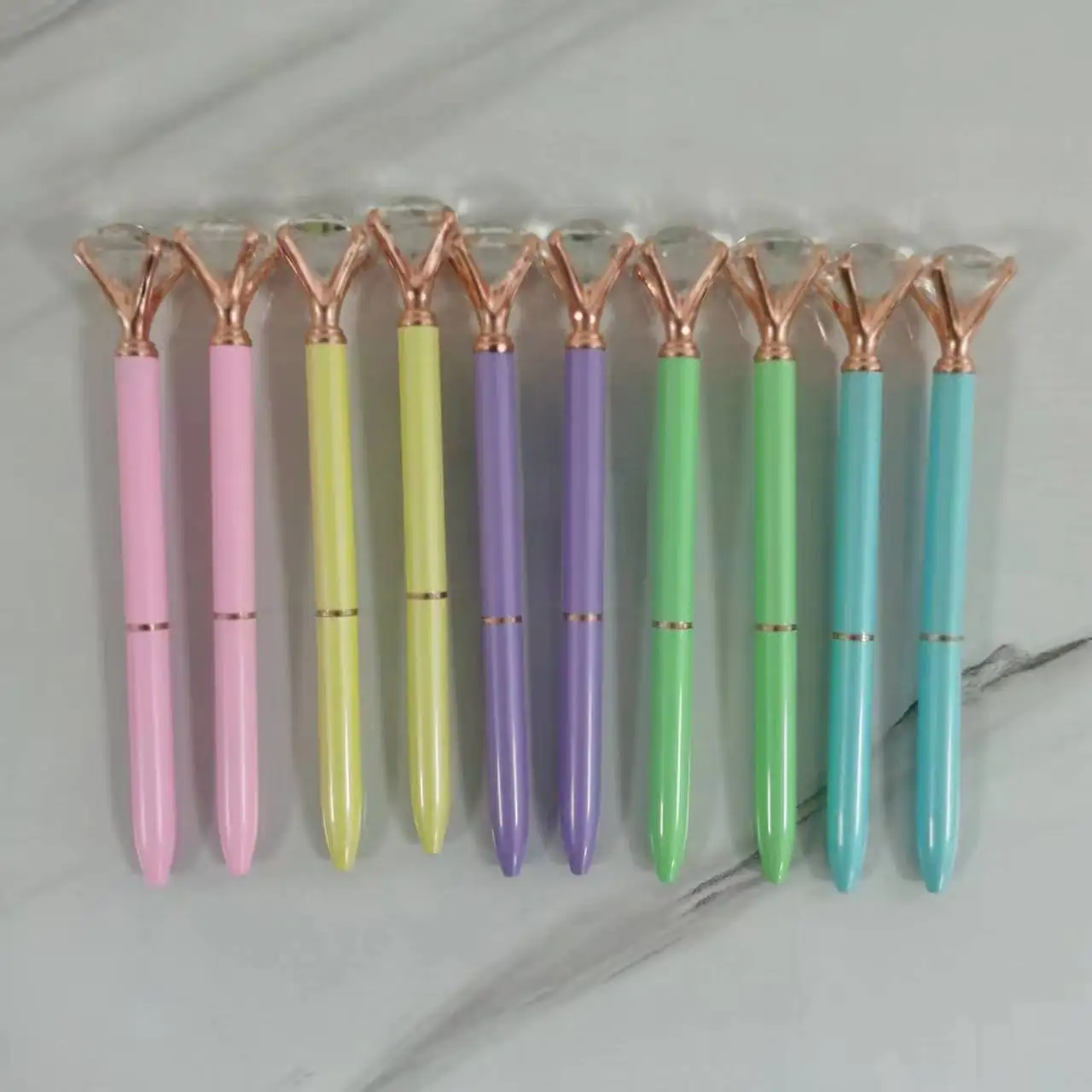 

50Pcs Candy Color Diamond Pendant Metal Pen Ballpoint Pen Advertising Pens Stationery Wholesale School Supplies