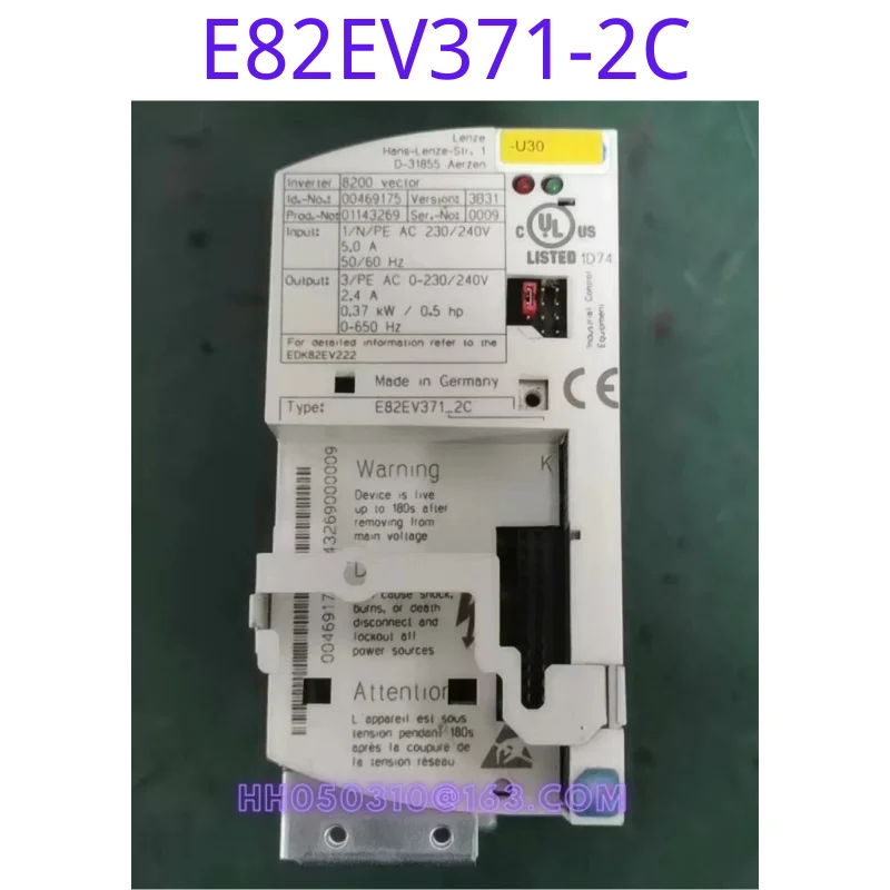 

Used frequency converter E82EV371-2C 220V 0.37KW, functional test intact, appearance intact