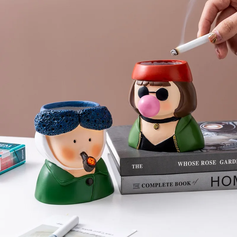 

Creative Celebrity Cartoon Ashtray Cute Desktop Ashtray for Boys Boyfriend Gift Practical Prevent Fly Ash Cigarette Dish