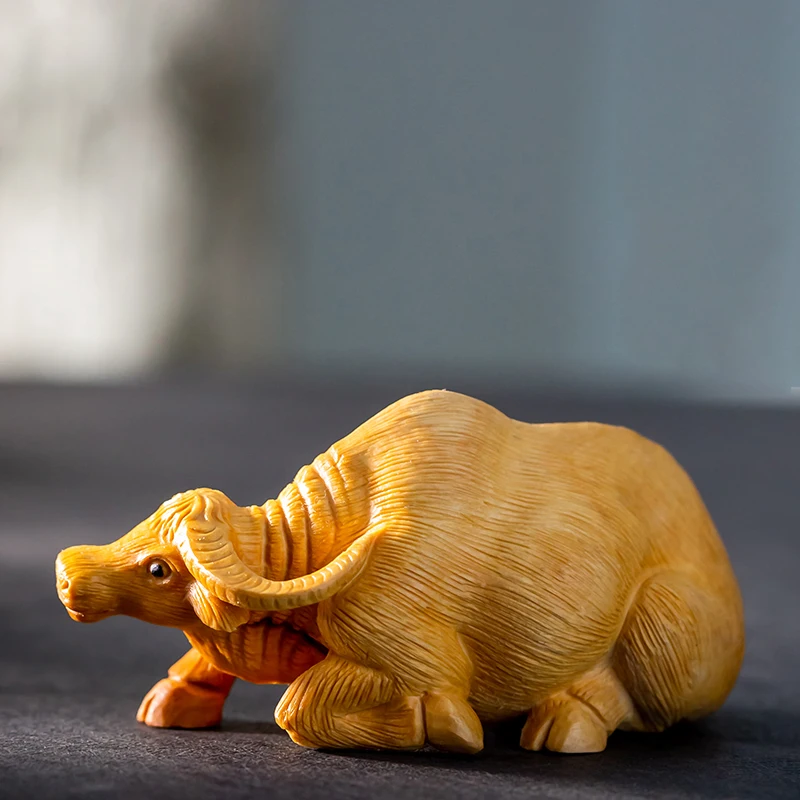 

9CM Lucky Cattle Chinese Water Buffalo Small Wood Figurines Home Decors New Lucky Animal Wood Statue Boxwood Carving Car Decors