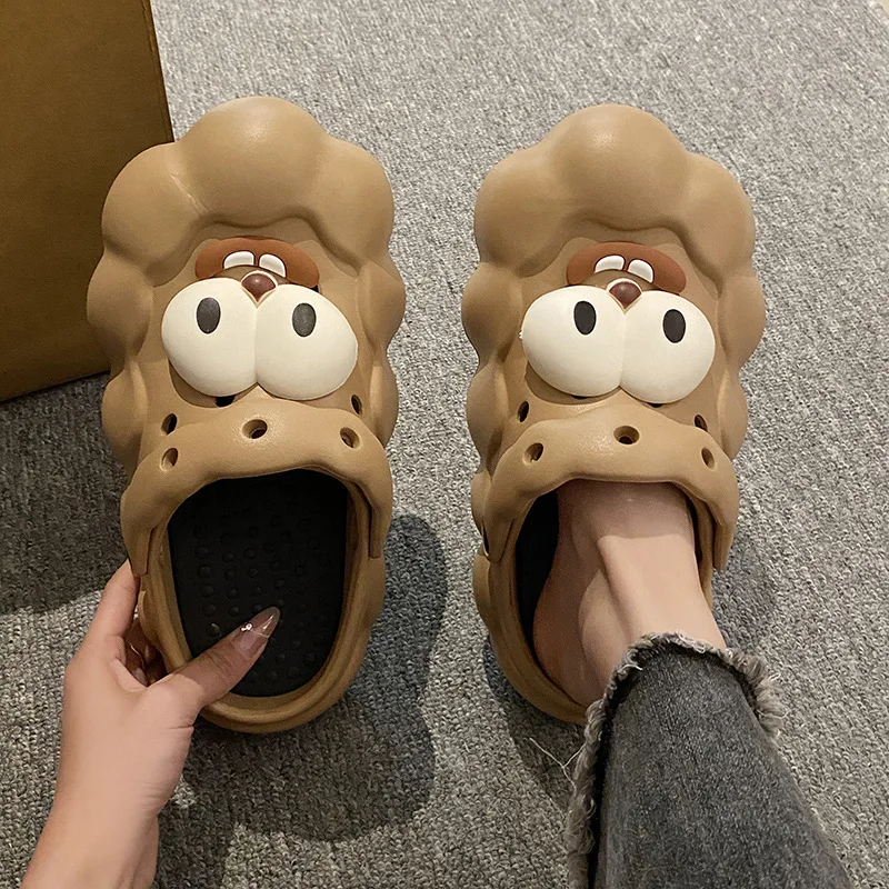 2024 new cute cloud hole shoes for women, thick-soled students, cartoon big eyes, funny bag head cool slippers for women