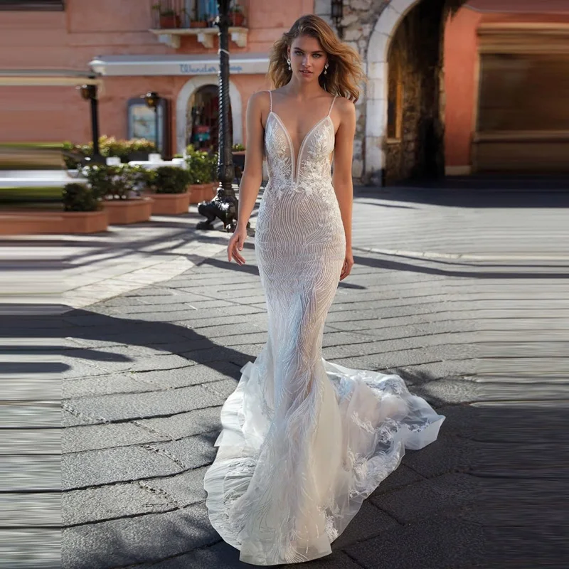 

Sexy Spaghetti Strap Sheer Illusion Bridal Dress Pretty Appliques Backless Tulle Mermaid Wedding Gown robe de soirée de mariage