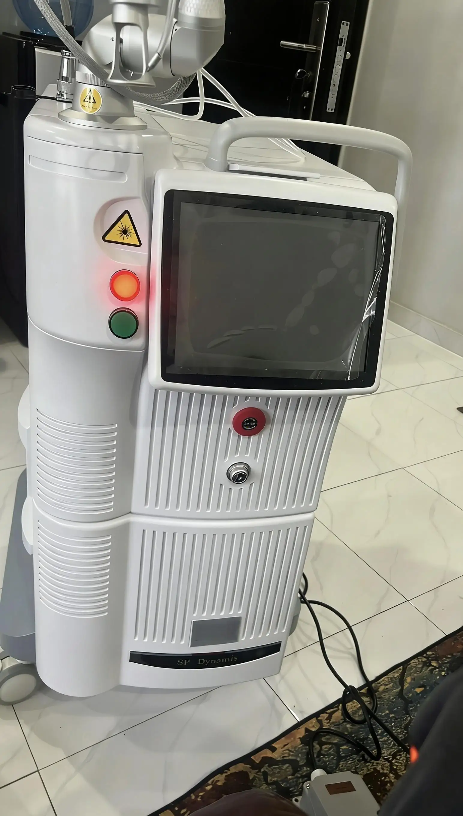 2026 NEW Portable 10600nm Fractional CO2 Tighten Skin Wrinkle Removal Vaginal Repair Acne Removal CO2 Fractional Laser Device 6