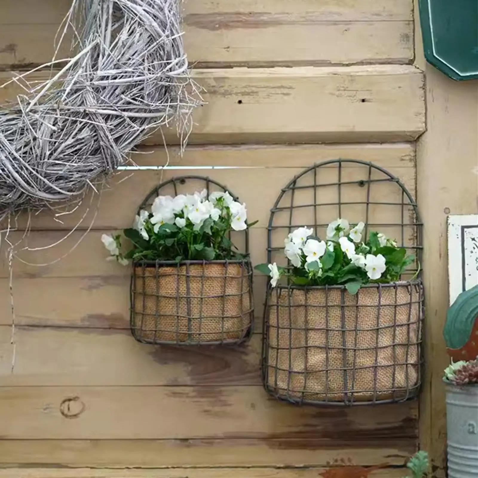 Wall Mounted Basket Hanging Planter Flower Pot Stand Iron Wire Mesh Basket for Garden Balcony Yard Backyard Retro Design Storage Wall Mounted Basket Hanging Planter Flower Pot Stand Iron Wire Mesh Basket for Garden Balcony Yard Backyard Retro Design Storage