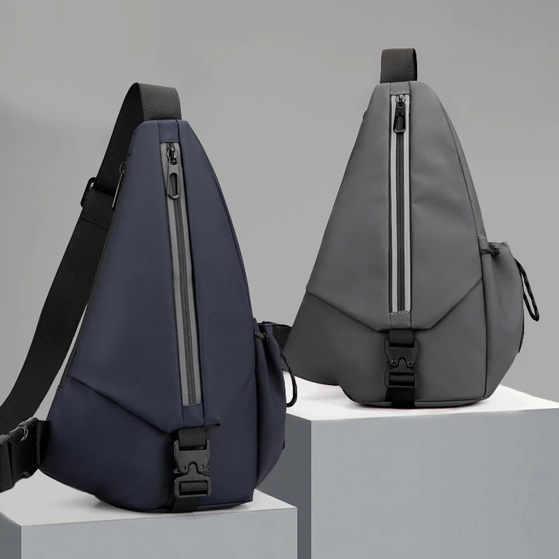 Lightweight chest bag | A multi-functional messenger bag for fitness and outdoor travel, made of durable polyester material and