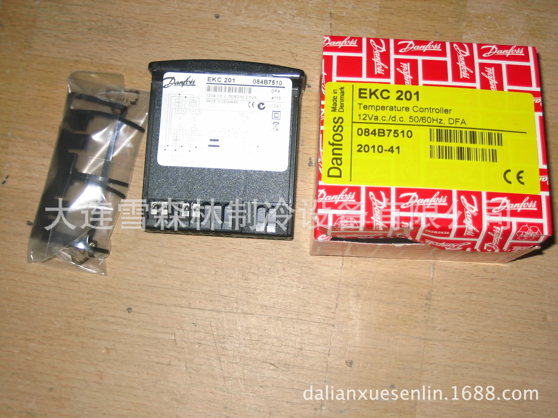 

Контроллер Danfoss ETS, экс211 084b404, Ekc201 084b7510
