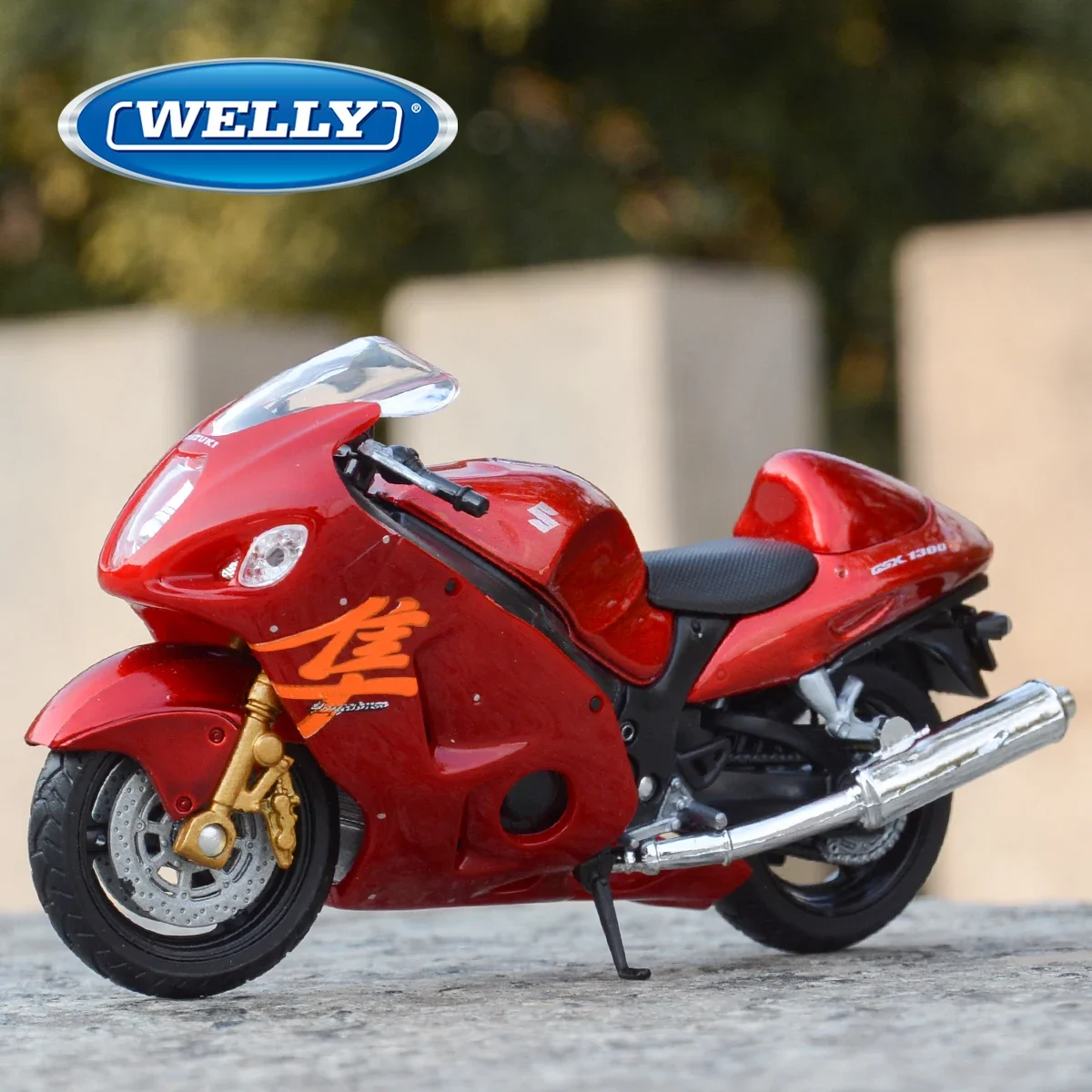 

Модель мотоцикла WELLY 1:18 SUZUKI GSX-1300R из сплава, имитация литая металлическая игрушка, Коллекционная модель гоночного мотоцикла, подарок для детей