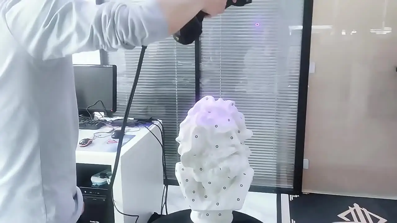 Метрологический синий 3D-сканер для обратного инженерного 3D-моделирования Freescan UE