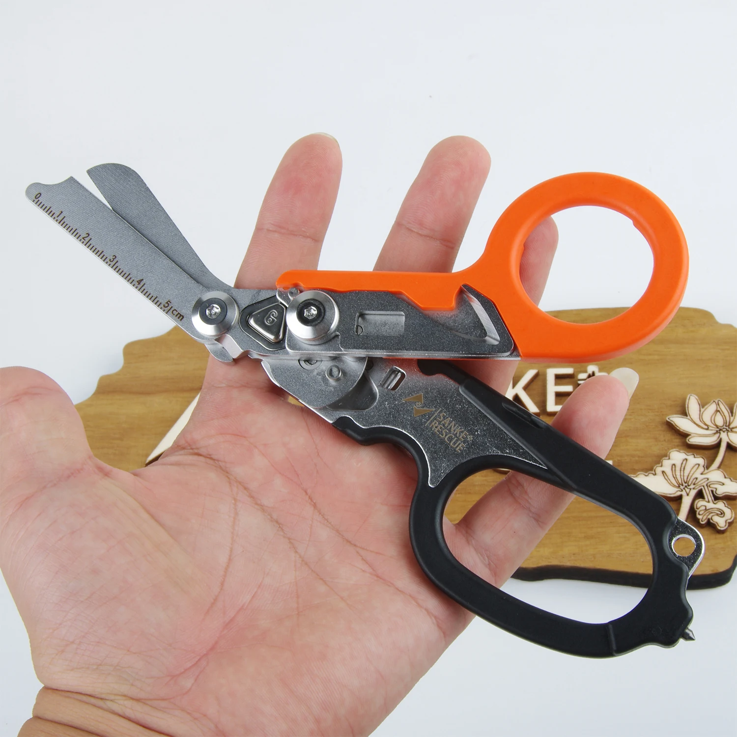 Multifunctional Tactical Outdoor Survival Folding Stainless Retractable Shears - Image 6
