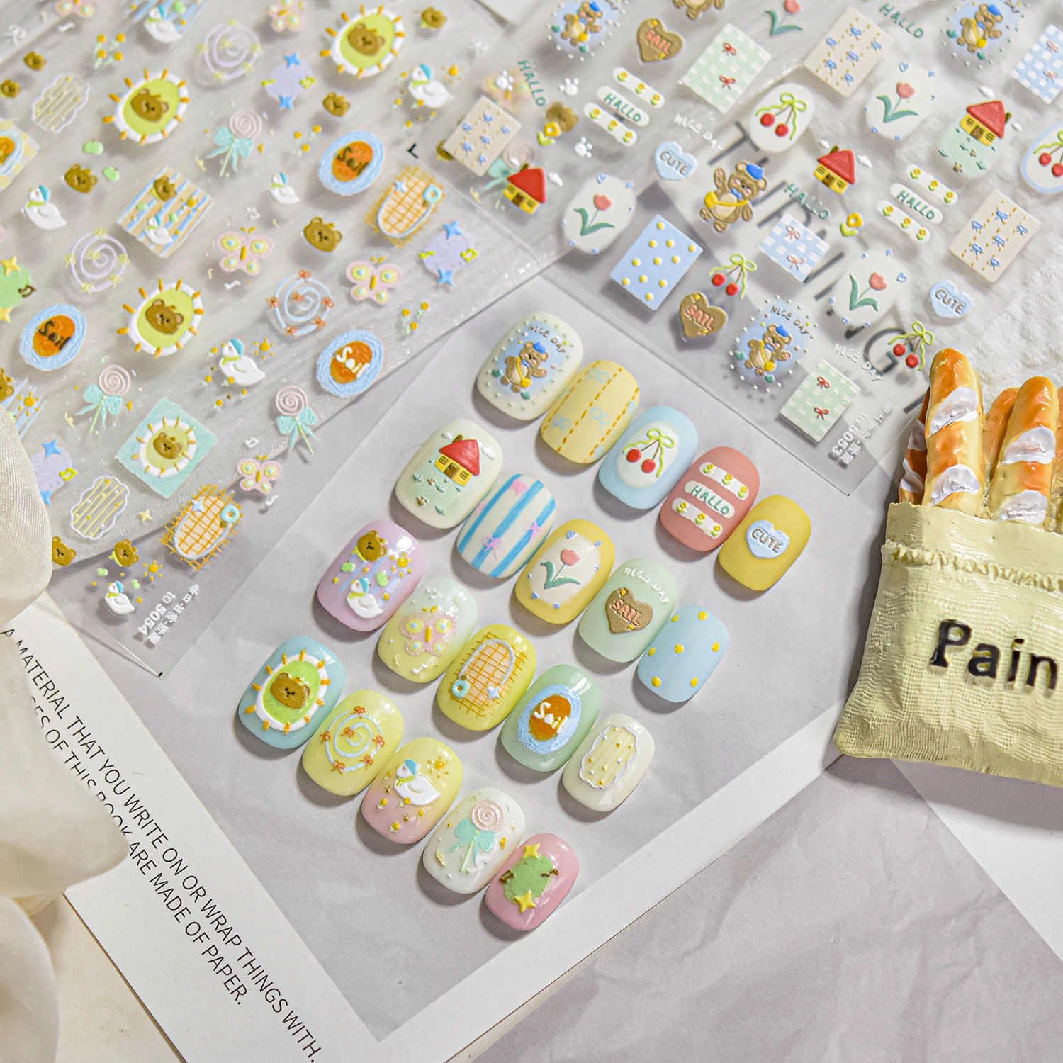 1PCS 여름 바다 프리미엄 네일 아트 액세서리 네일 스티커 귀여운 작은 문어 돌고래 5D 엠보싱 쉘 라이트 네일 스티커