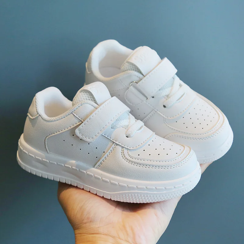 

Children's Small White Shoes Spring and Autumn New 2024 Boys Casual Board Shoes White Boys Sports Shoes Soft Soled Baby Sneakers