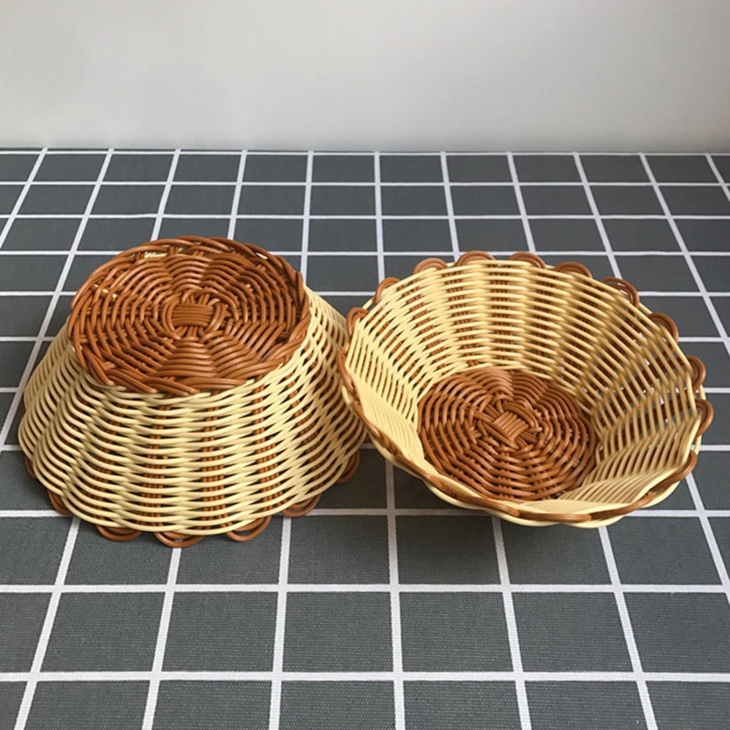 Picnic Basket Round Simulation Rattan Bread Storage Basket Woven Storage Fruit Cake Snacks Tray Hand Woven Tray