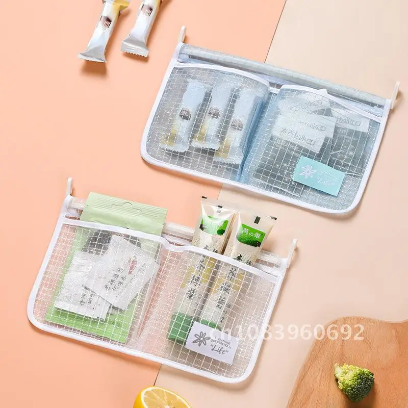 

1/2pcs Refrigerator Storage Mesh Bag Portable Seasoning Food Snacks Net Bag Double Compartment Hanging Bag Kitchen Accessories