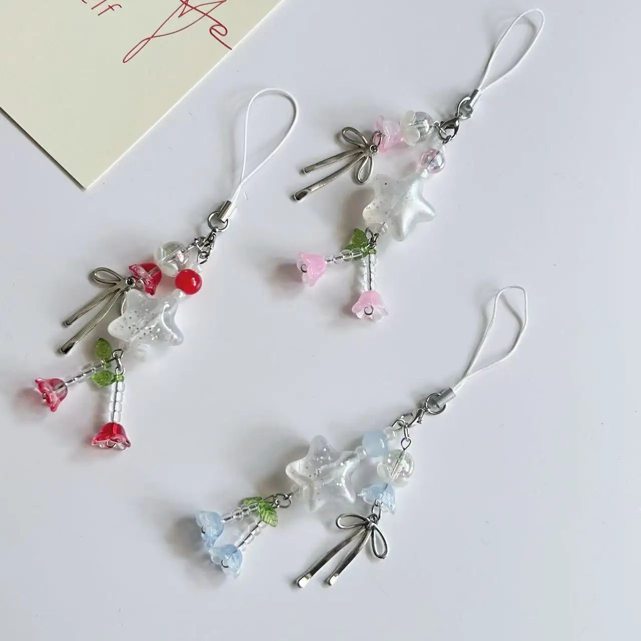 Charming Flower Beaded Phone Strap & Keychain Accessory