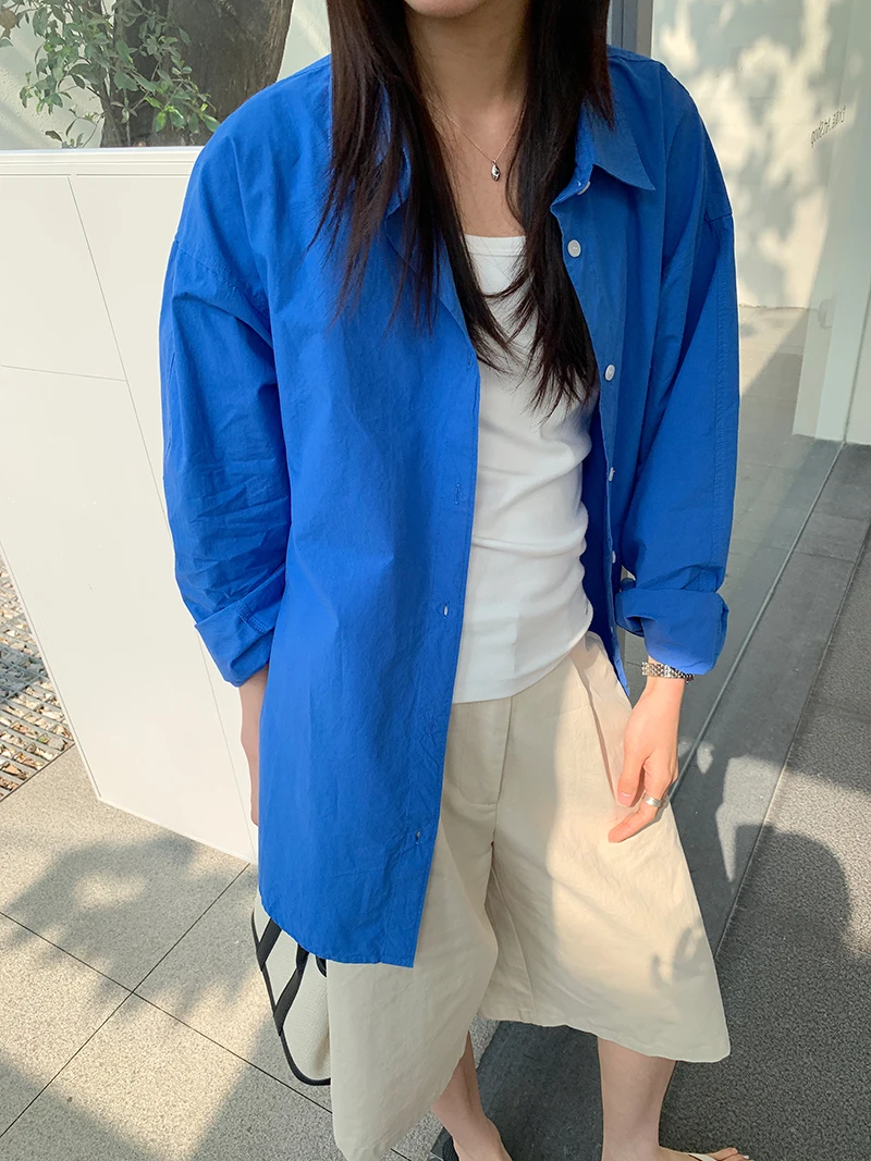 Spring and summer women's casual solid color lapel long sleeved loose shirt