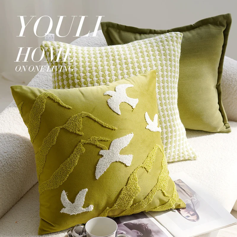 

30x50/45x45cm Green Flying Bird Luxury Throw Pillow Cover Cushion Cover Pillowcase for Living Room Office Sofa Home Decor