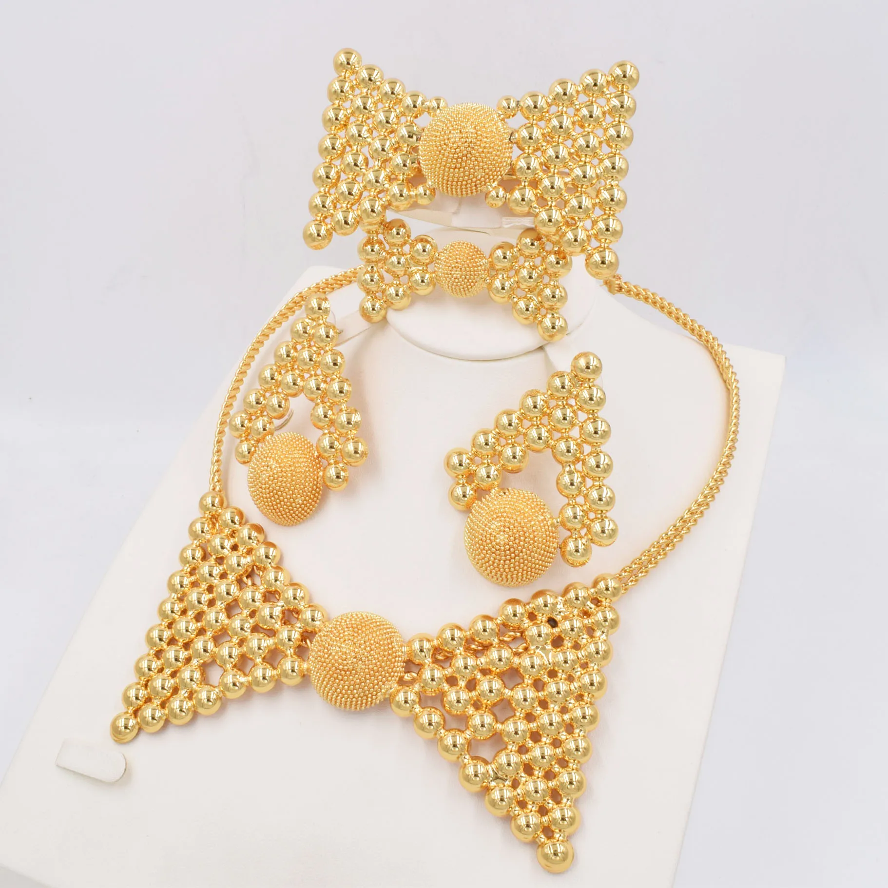 

NEW Italian Gold Plated Jewelry Set Dubai Gold Color High Quality Ladies Necklace Earring Bracelet Rings Banquet Wedding Jewelry