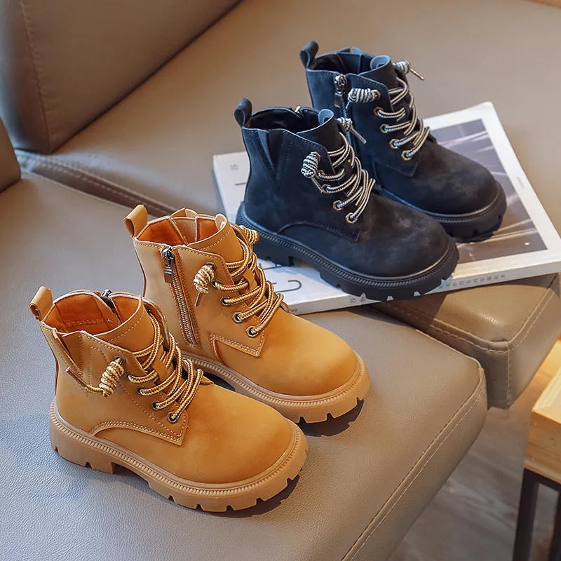 

2023 Spring and Autumn New Children's Martin Boots Girls' Big Yellow Boots Middle Big Children's Short Boots List
