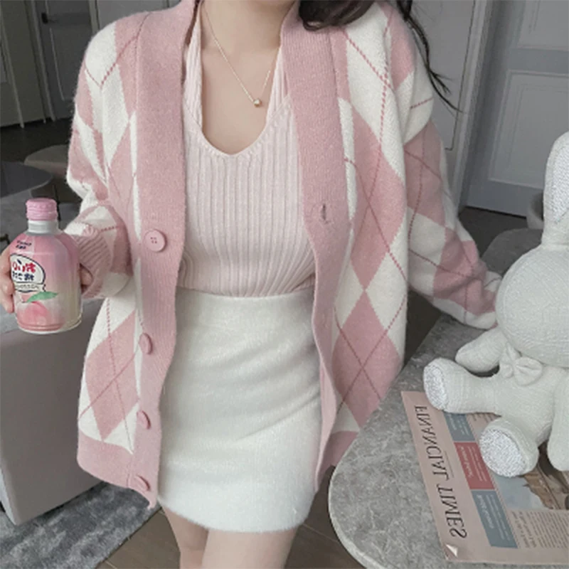 New Autumn and Winter Women's Clothing Women's Rhombus Long-sleeved Sweater Loose V-neck Cardigan Single-breasted Knitwear Top