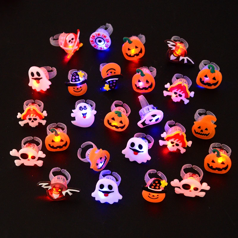 

10Pcs Halloween Glow Ring Pumpkin Bat Ghost Skull Luminous Finger Rings For Kids Gifts Halloween Decorations Party Supplies