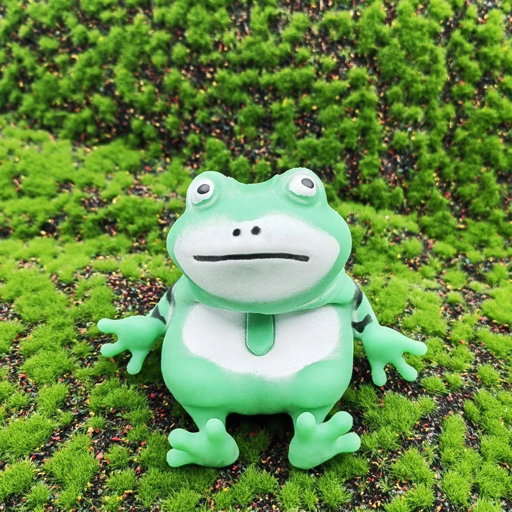 

1PCS Relaxing Animal Squeeze Toy Hand Food Play Lifelike Frog Squeezing Funny Decompression Gorilla Slow Splash piggy