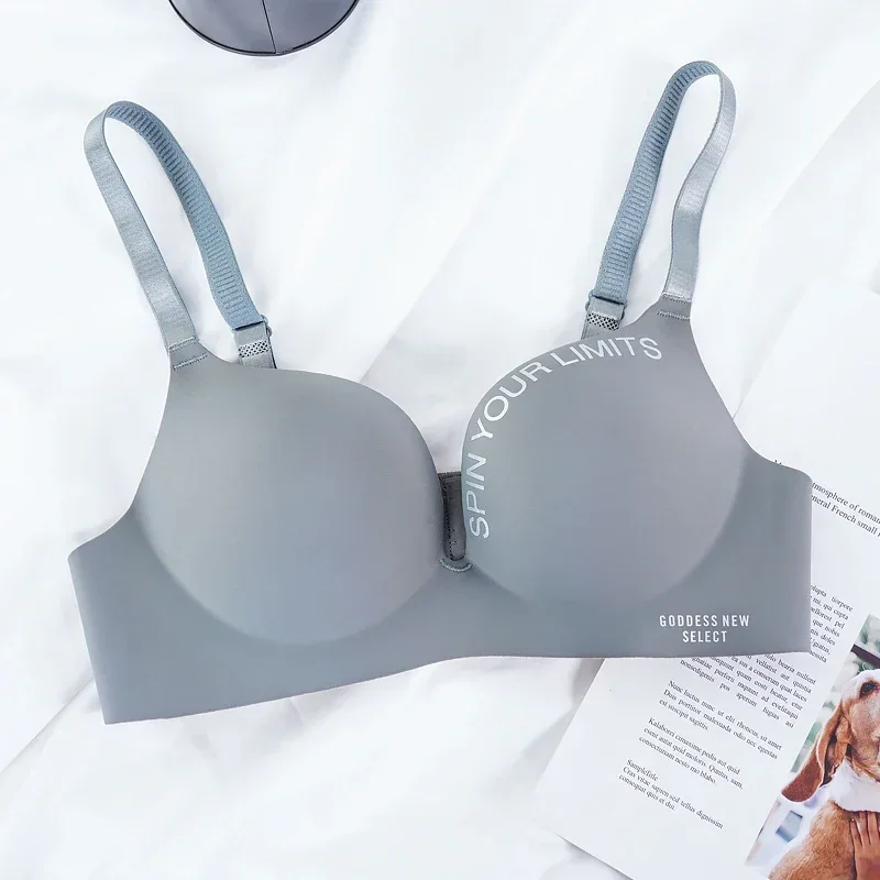 Women Seamless Bra Sexy Push Up Bralette Underwear Wireless Female Lingerie Fashion Letter Pattern Bras Three Quarters(3/4 Cup) 4