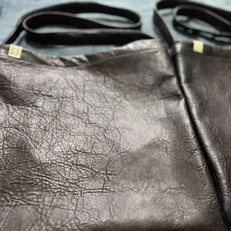 VISVIM KOFU RECORD BAG DMGD(IT VEG.H) French ribbed grain sheepskin bag