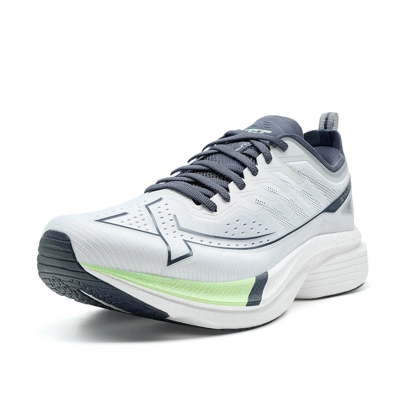 XTEP US7.5~11サイズあります Xtep One Piece Model 3.0 Men Running Shoes 2025 Spring