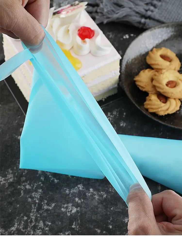 Kit Decorazione Torte 16 Pezzi Cangool - 12 Sacchetti Usa E Getta + 4 Punte In Acciaio Inox Per Glassare Cupcake E Dolci