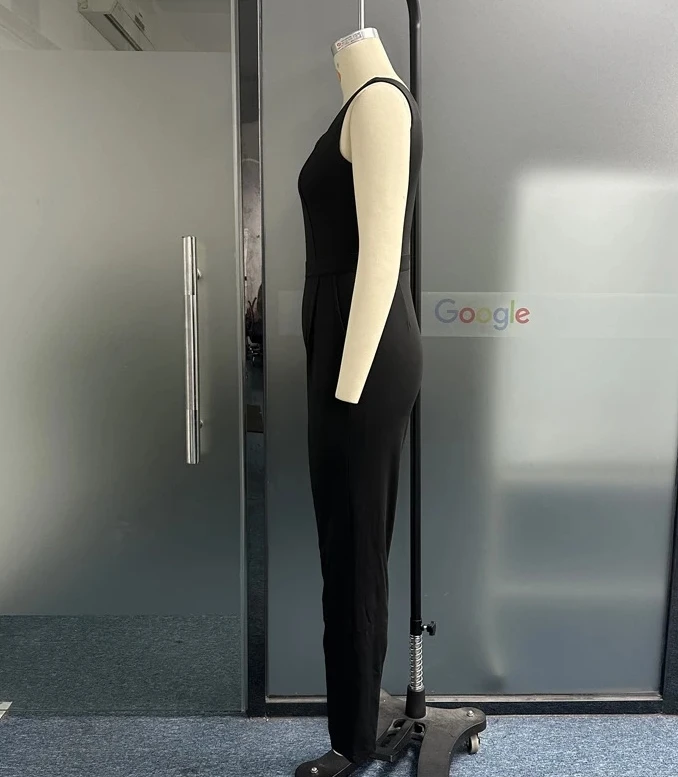 Women's Jumpsuit 2024 New Summer Solid Color Round Neck Sleeveless High Waist Slim Fit Pocket Design Casual Long Jumpsuit